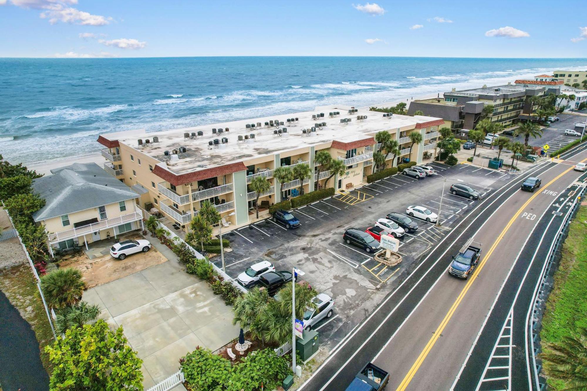 شاطئ كليرووتر Fifty Gulfside Condominiums المظهر الخارجي الصورة